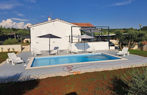 Farini Maison | Maison pour la famille avec la piscine Visnjan, Sredisnja Istra (K-22837)