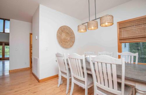 Big Creek Maison | Family Friendly Lakefront with Private Dock Fire Pit Near Marinas