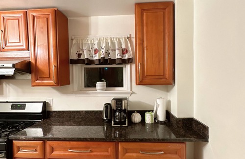Cheverly Maison | Family-friendly neighborhood, close to DC/Fedex stadium