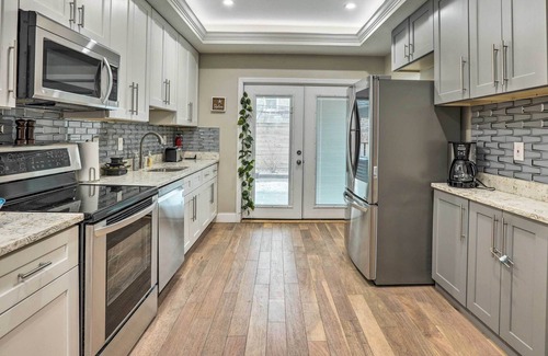 Dickinson Narrows Maison | Family-Friendly Philly Home w/ Yard!