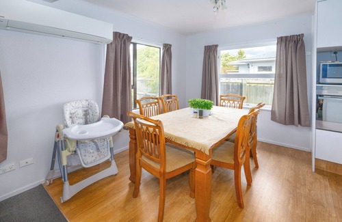 Lynmore Maison | Family Friendly Retreat in Rotorua's Top Suburb