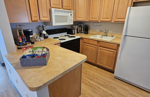 Weirs Beach Copropriété | Family Friendly Retreat by the Lake