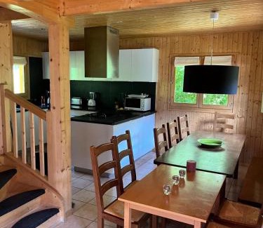 Abondance Chalet De Ski | Family-friendly Self-catering Chalet Rental in Abondance - Sleeps 12 Portes du Soleil