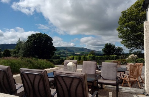 Aughrim Maison | Famille bienvenus Beaux volumes Sur un grand terrain avec vue panoramique