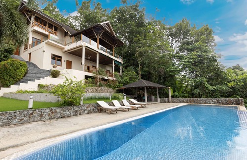 Nanai Road Villa | Family-Friendly Getaway Close to Attractions, Stunning views of Ocean and Patong