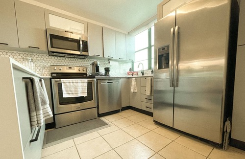 Mediania Alta Appartement | Family Friendly Upscale Condo at Aquatika Beach & Vacation Villas.