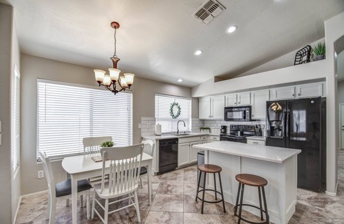 Laredo Ranch Maison | Family Friendly fun!