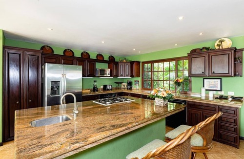 Panama Beach Maison | Perfect Family Home w/ Views of both Playa Hermosa and Playa Panama