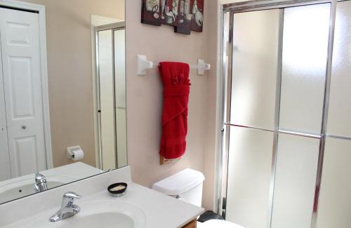 Watersong Maison | Family Friendly Vacation Home - Large Pool & Spa - Large Sunny Patio - Game Room - 13 Miles to Disney