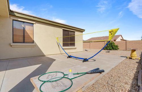 Palm Valley Maison | Family Friendly w Badminton Goodyear Park