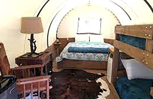 Alton Maison | Family-Friendly Wagon Perfect for a Unique Glamping Experience in Utah