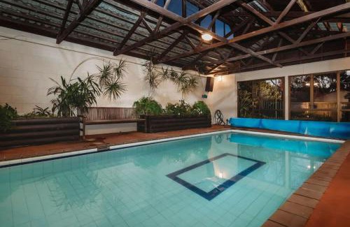 Bell Block Maison | Family Fun - 4BR home with swimming pool and spa