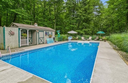 Warwick Villa | Family Fun Getaway near Cascade Lake in Warwick NY