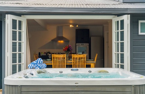 Taupo Maison | Family Fun Haven
