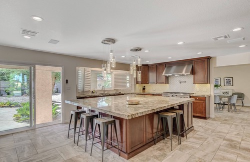 Las Vegas Maison | Family Fun Oasis with Pool, BBQ & Game Room