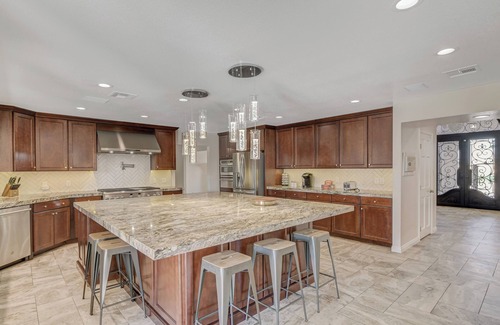 Las Vegas Maison | Family Fun Oasis with Pool, BBQ & Game Room