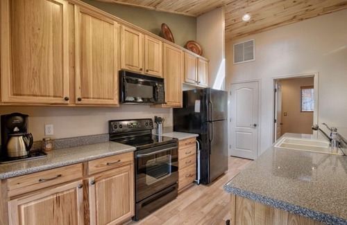 Pinetop Cabine | Animaux admis de plain-pied 1680 m² Pinetop Lakes CC 3bd 2 ba Cabine 3bd 2ba