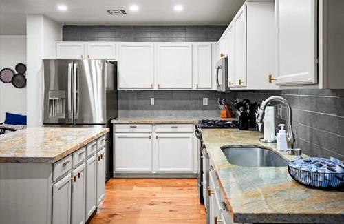 Oro Valley Maison | Family FUN | Pool | Fire Pit | PuttPutt
