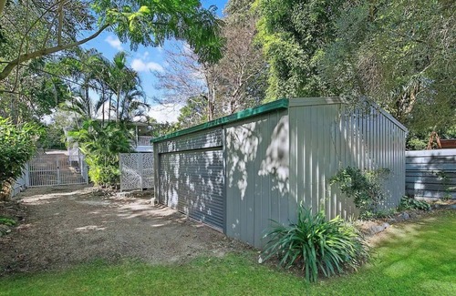 Morningside Maison | Family Gem - 4Bed/2Bath/3Car - Beautiful Renovated 1920's Queenslander