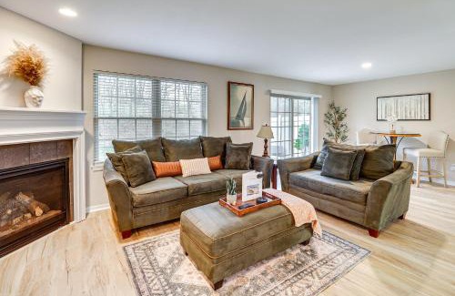 Monroeville Maison | Family Getaway 16 Mi to Pittsburgh!
