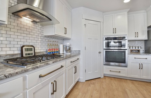 Heber Maison | Huckleberry Lane Stunner | 6br 4ba | Hot Tub | Game Room | RV Parking