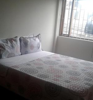 Zipaquira Maison | Family Haclams