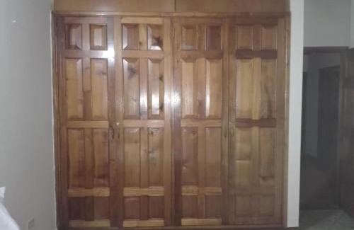 Zipaquira Maison | Family Haclams