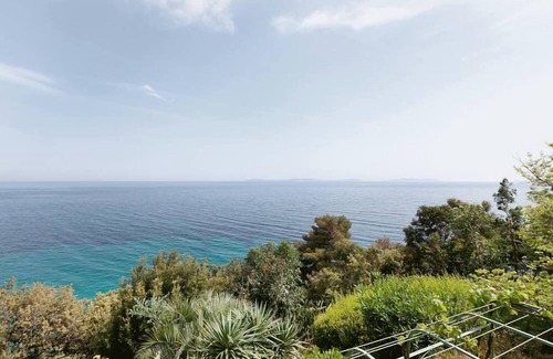 Rayol-Canadel-sur-Mer Maison | Maison les pieds dans l‘eau