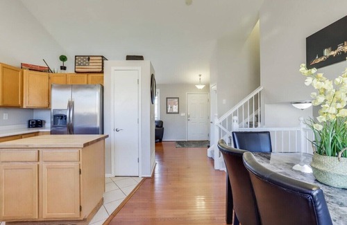 Aurora Maison | 2 Master Suites with King beds fast Wifi workspace