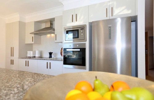 Jamberoo Maison | Family home 5 minutes to Jamberoo Water Park