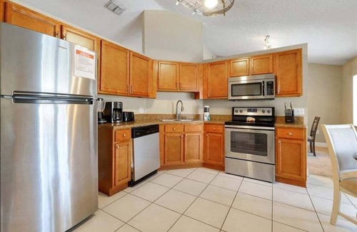 Davenport Maison | Family Home close to Disney, w/ Pool & Pet Friendly