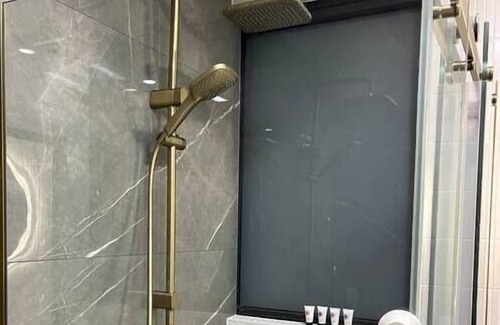 Eastwood Maison | Family home @ Eastwood