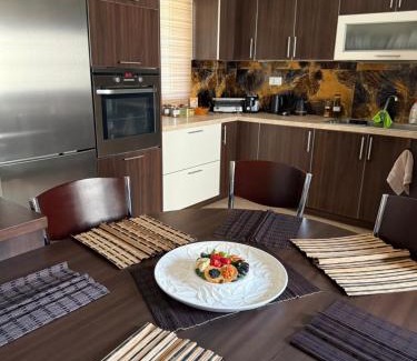 Aigio Maison | Family home