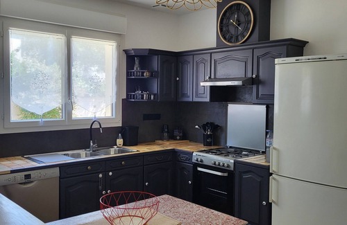 Fouras Maison | Family home in Fouras - enclosed garden near beach and market