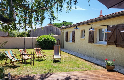 Fouras Maison | Family home in Fouras - enclosed garden near beach and market