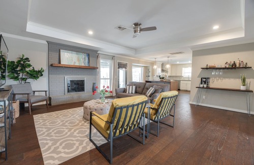 Oklahoma City Maison | Family Home in The Greens Golf Course Community