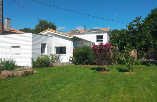 Apremont Maison | Family home in the countryside and sea at Apremont
