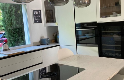 Francheville Maison | Maison de famille proche de Lyon. Pour des vacances entre ville et campagne !