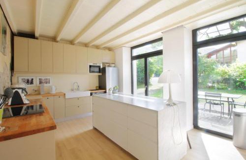 Billieme Maison | Family home peaceful setting and swimming pool!