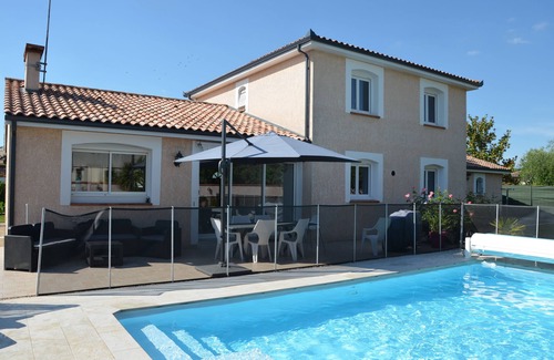 Bruguieres Maison | Maison familiale avec piscine à 10min de Toulouse