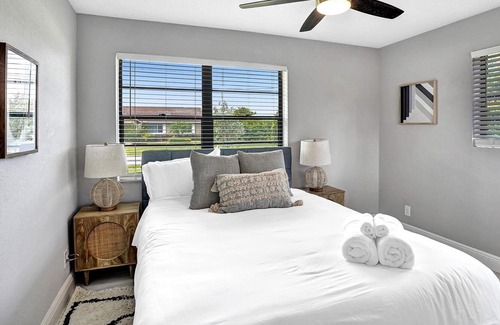 Sandalfoot Cove Maison | Family Home with Heated Pool & BBQ in Pompano