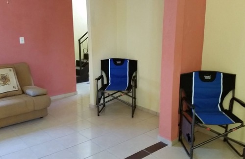 Acapulco Maison | Family House in Acapulco; 6 bedroom/bath, terrace/hunting, 2cars and swimming pool