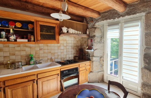 Lajo Maison | family house near highway and tourist sites