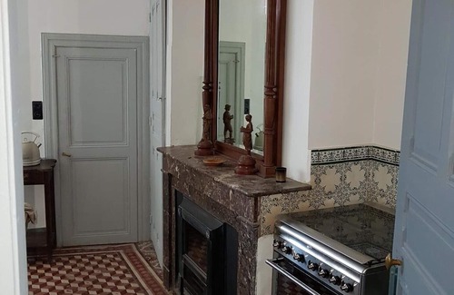 Assas Maison | Maison familiale vigneronne Loizo 4*