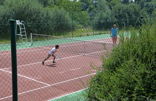 Ige Maison | Maison de famille 7 chambres avec Tennis/piscine proche du golf de bellême