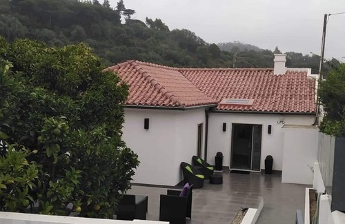 Varzea de Sintra Maison | Family house with a lovely patio - pet friendly