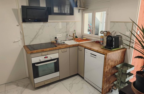 Cholet Maison | Family house with garden Private parking 25min Puy du Fou