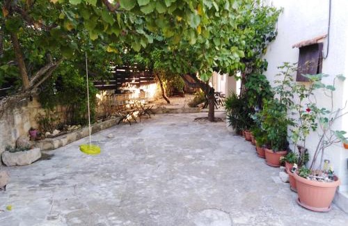 Kritou Tera Maison | Family House with Pool in Kritou Tera
