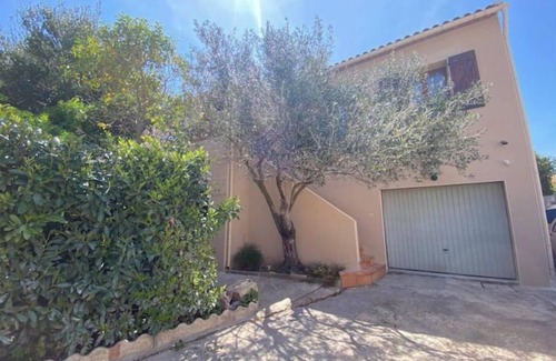 Poussan Maison | Family house with swimming pool "Villa Aldo" Meublé de tourisme***