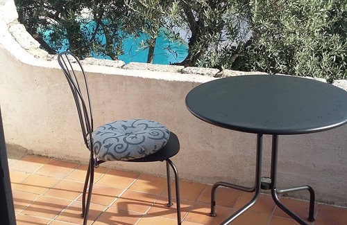 Pujaut Maison | Maison familiale avec piscine 6 chambres proche Avignon entièrement climatisée